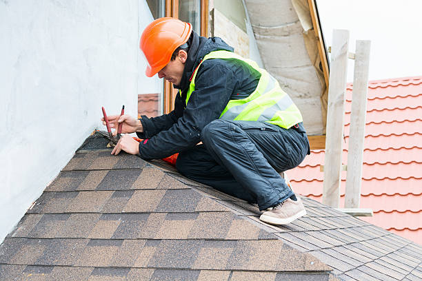 Best Affordable Roofing Company  in Lakewood Clu, MI